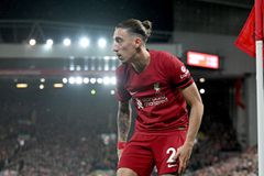 Με μαύρο περιβραχιόνιο ο Τσιμίκας λόγω πένθους στο Λίβερπουλ-Γουλβς