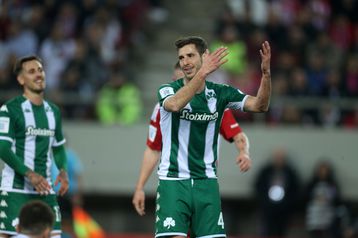 Ο «κίτρινος πυρετός» που ελοχεύει ενόψει Play Offs και το ρίσκο του Γιοβάνοβιτς