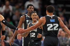 Ο Μοράντ με triple double διέλυσε τους Λέικερς στο Μέμφις (vids)