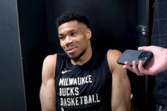 Αντετοκούνμπο: «Η διαφορά είναι πως πλέον έχουμε καθοδήγηση και ξέρουμε τι πρέπει να κάνουμε» (vid)