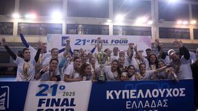 Η Νέα Ιωνία λύγισε τον ΠΑΟΚ και πήρε το Κύπελλο (vid)