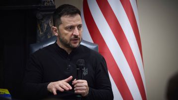 Ζελένσκι μετά την επίθεση του Τραμπ: «Τον ευχαριστώ, θέλουμε ειρήνη, είμαστε έτοιμοι να υπογράψουμε για τις σπάνιες γαίες»