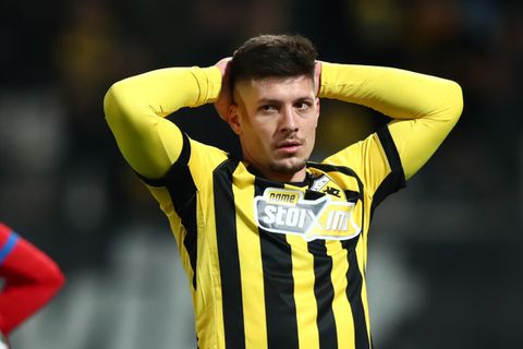 Ο Βόλος «φρέναρε» την ΑΕΚ που ισοφάρισε στο φινάλε του αγώνα