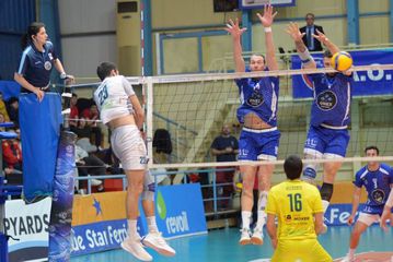 Εύκολη νίκη για την Κηφισιά, φοβερή ανατροπή για τον Μίλωνα