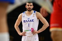 Εθνική: Χωρίς Ρογκαβόπουλο η Ελλάδα κόντρα στο Μαυροβούνιο