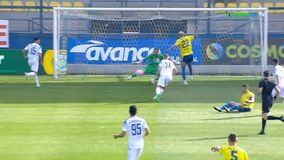 Παναιτωλικός-Λαμία: Απείλησε στα 40'' ο Κολοβός, σωτήριες επεμβάσεις από Γκαραβέλη, Παπαδόπουλο (vid)