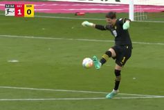 Η επική γκάφα του Κόμπελ που έφερε το 1-0 της Μπάγερν