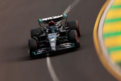 Αναθάρρησε η Mercedes και θέλει νίκη στην Αυστραλία