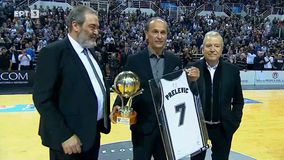 Η φανέλα του Πρέλεβιτς στον ουρανό της Πυλαίας! (vids)