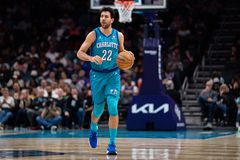 Νέο ρεκόρ καριέρας για τον Μίτσιτς των Χόρνετς: Έκανε 13 ασίστ κόντρα στους Κλίπερς (vid)