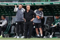 Τα «παρκαρισμένα» 32 εκατομμύρια ευρώ του Παναθηναϊκού σε πάγκο και εξέδρα!