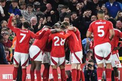 Ξέρανε και τη Μάντσεστερ Γιουνάιτεντ η Νότιγχαμ, «κλειδώνει» τετράδα η Άρσεναλ