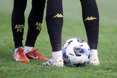 Χρόνια πολλά στην εξυγίανση, στη χώρα της υποκρισίας!