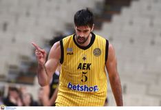 Ο Ντούσαν Σάκοτα επιστρέφει στη Sunel Arena για τον αγώνα της ΑΕΚ με την Μπανταλόνα