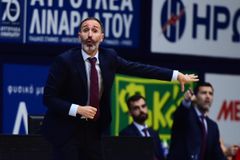 Πλήγμα για τη Μούρθια: Ποιος έμεινε εκτός για τον αγώνα με τον ΠΑΟΚ! (vid)