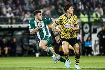 Θα προκριθούν Παναθηναϊκός και ΑΕΚ στους ομίλους του UEFA Champions League; Το ChatGPT μάς έδωσε την απάντηση