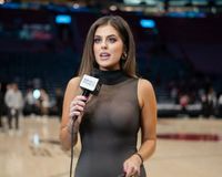 Viral με την εμφάνισή της η ομογενής δημοσιογράφος Trish Christakis στα playoffs του NBA (pics)