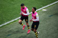 Ο Ελίασον, ο Πινέδα και το αριστερό μπακ