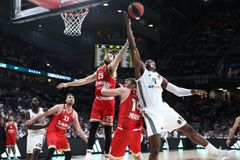 Χωρίς Ντεκ και Ιμπάκα η Ρεάλ Μαδρίτης στο game 4 κόντρα στον Ολυμπιακό