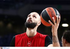 Η προθέρμανση του Φουρνιέ στη Movistar Arena, πριν το Game 4 με την Ρεάλ Μαδρίτης