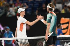 Νέο «μπαμ» στο Roland Garros: Εκτός ακόμα ένα φαβορί και χαμόγελα για Τσιτσιπά!