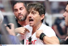 Γιαννακόπουλος: «Όσο ζω θα με βλέπετε στα όνειρά σας» (vid)