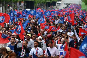 Η παρέλαση της Παρί Σεν Ζερμέν για την κατάκτηση του Champions League