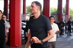 Η άφιξη του Ολυμπιακού στο ΣΕΦ για τον δεύτερο τελικό με τον Παναθηναϊκό