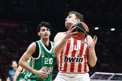 Βεζένκοφ: «Η τοξικότητα είναι σε πολύ μεγάλο επίπεδο»