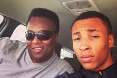 Κρίσιμες ώρες για τον πατέρα του Ντάντε Έξουμ - Βρίσκεται στην εντατική και δίνει μάχη για τη ζωή του