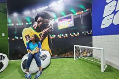 Ο Βινίσιους εγκαινίασε αθλητικό κέντρο με το όνομά του στο σχολείο που φοιτούσε στην Βραζιλία