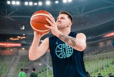 Ο Ντόντσιτς δεν είναι μόνος στην Αθήνα: Οι άνθρωποι... σκιές του Luka Magic που βρίσκονται μαζί του για το Προολυμπιακό Τουρνουά