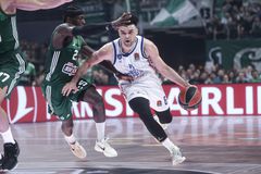 Ο Μπράιαντ αποχαιρέτησε την Εφές με ένα συγκινητικό βίντεο (vid)