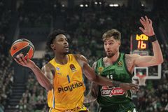 Ο Χόαρντ παραμένει στη Μακάμπι έως το 2028