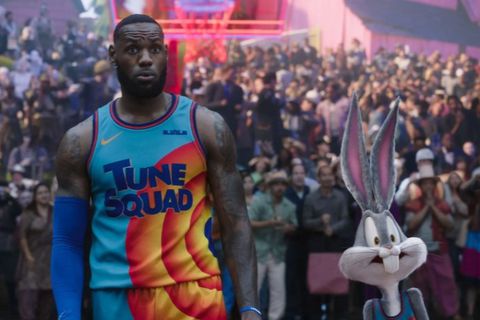 Το Hollywood... διαμαρτύρεται για το NBA: Πώς επηρεάζει παραγωγούς και σεναριογράφους η νέα σύμβαση τηλεοπτικών δικαιωμάτων