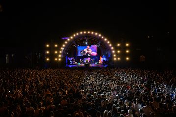 AXASTOI FEST by Novibet: Ένα μαγικό φινάλε στην Τεχνόπολη