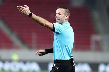 Σφυρίζει τον ΠΑΟΚ στην  Αυστρία ο ρέφερι του ιστορικού 2-1 επί του Αρη που του έδωσε πρωτάθλημα!