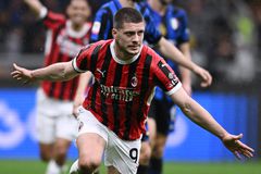 Τα δυο τελευταία γκολ του Γιόβιτς με την Μίλαν, έκαναν τους οπαδούς να ζητούν την παραμονή του στο Σαν Σίρο