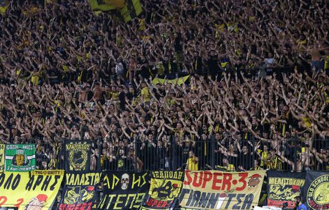 Η παρακάμερα του Άρης- Αράζ, «για σένα ήρθα πάλι εδώ και τραγουδώ…» (vid)
