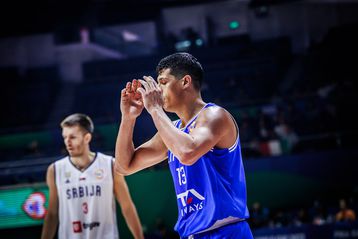 Μυθικός Φοντέκιο «πάτησε» την Σερβία και η Ιταλία βλέπει οκτάδα!