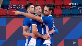 Μείωσε στον πόντο με μικρό σερί 3-0 η «Γαλανόλευκη»