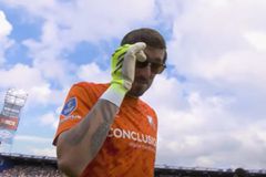 Ο Μπάρκας κράτησε το μηδέν και έφυγε με... δώρο ένα ζευγάρι γυαλιά ηλίου από την έδρα της Ζβόλε