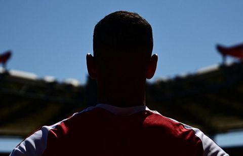 Ο Ολυμπιακός προετοιμάζει το έδαφος για την ανακοίνωση του Μάντσα