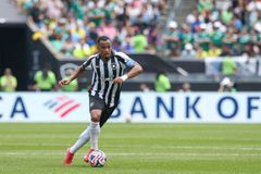 Στην Αγγλία συνδέουν τον Κουιαμπάνο με τον Ολυμπιακό