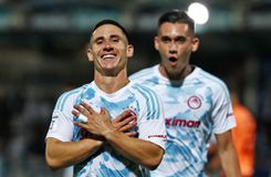 Με «μυθικό» Ποντένσε ο Ολυμπιακός έφυγε άνετος από τα Γιάννενα