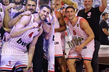 Ιστορικές πρωτιές για Λαρεντζάκη και Λούντζη