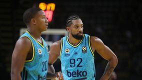 ΦΕΝΕΡΜΠΑΧΤΣΕ - ΠΑΡΙ