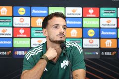 Τσιριβέγια: «Ο προπονητής δίνει σαφείς οδηγίες, μπορούμε να τον κατανοήσουμε»