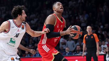 Συναγερμός με Ριβέρο στον Ερυθρό Αστέρα: Φόβοι για σοβαρό τραυματισμό