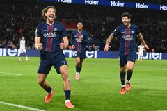 Σπουδαίο «διπλό» για την Παρί με ανατροπή κόντρα στην Μπαρτσελόνα - Η Νάπολι «λύγισε» τη Σπόρτινγκ του Ιωαννίδη